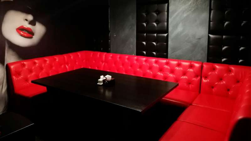 караоке кабина.jpg