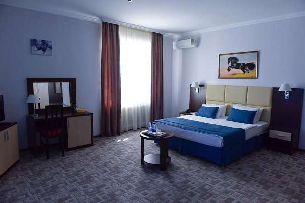 Гостиничный комплекс Tanzharyk на день