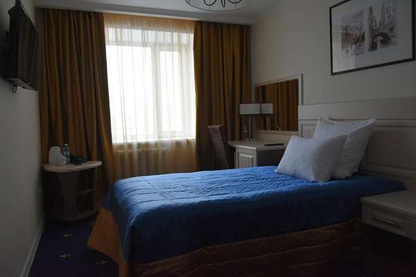 Гостиница Достык в центре