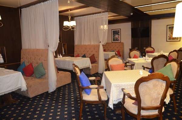 Гостиница Достык в центре