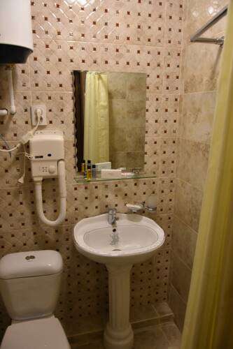 Гостиница Достык в центре