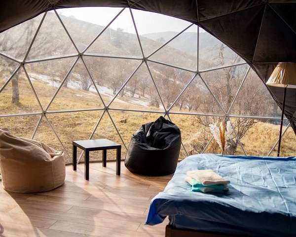 Панорамные стеклянные домики BubbleGumView