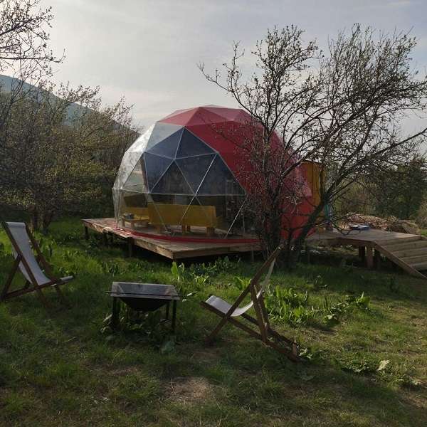 Панорамные стеклянные домики BubbleGumView