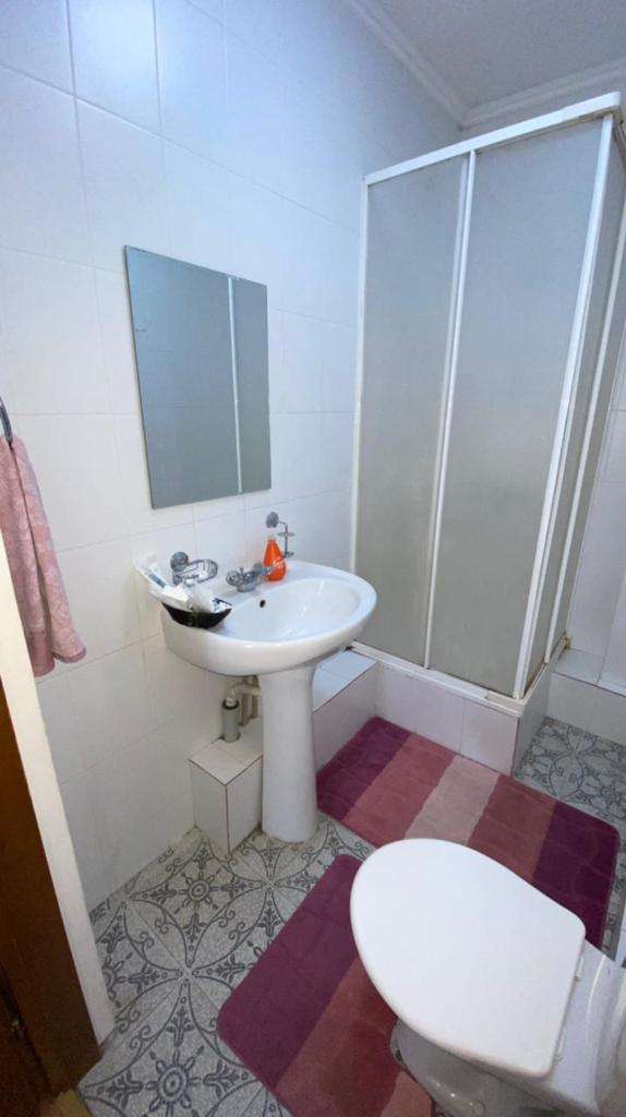 Shymbulak Guest House закрыто