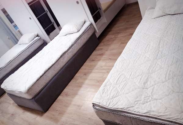 Недорогой Хостел NOMAD при вокзале Алматы 2