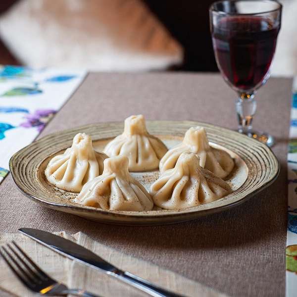 Кафе Хачапури Хинкальевич на Кабанбай батыра