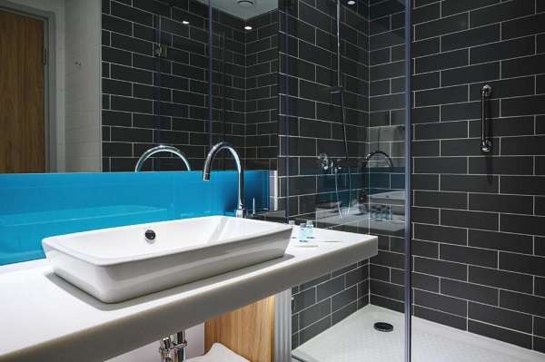 Холидей Inn Express на Сейфуллина