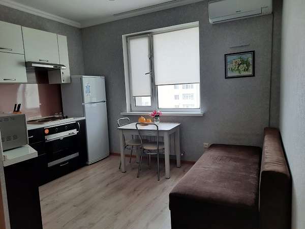 1х комнатная квартира на Иманбаевой