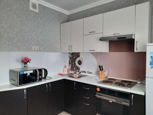 1х комнатная квартира на Иманбаевой