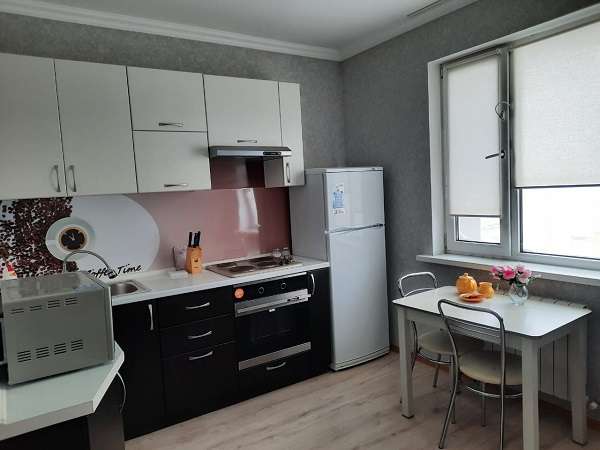 1х комнатная квартира на Иманбаевой