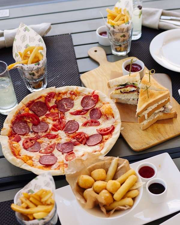 Ресторан Hungry Rabbit 