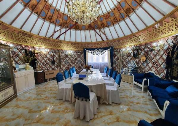 Ресторан в горах Хан Сарай