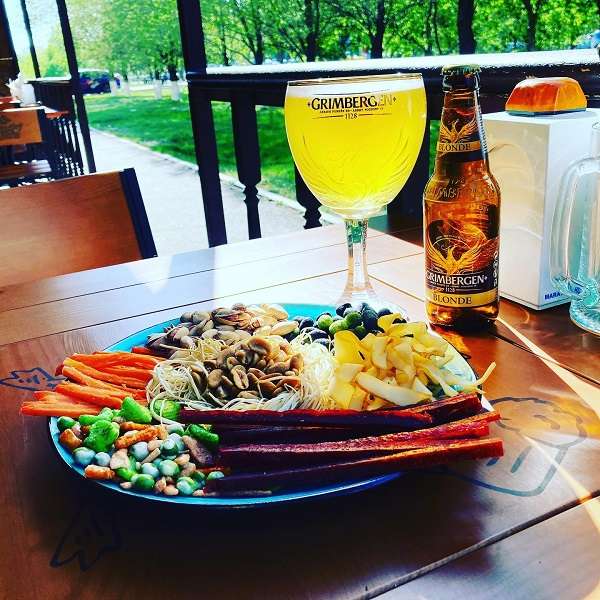 Бар Cтарая таверна