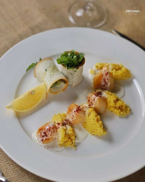 Бар-винотека PROVINO Wine Bar & Store 