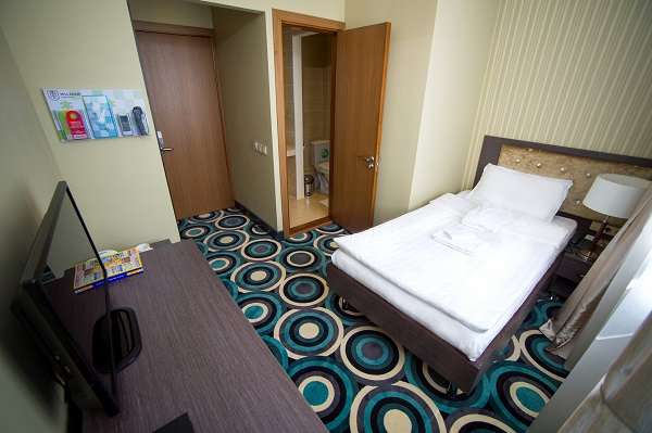 Гостиница Mildom Apartments на Богенбай батыра