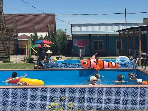 Мини-зона отдыха МАЛИБУ (гостиный двор)