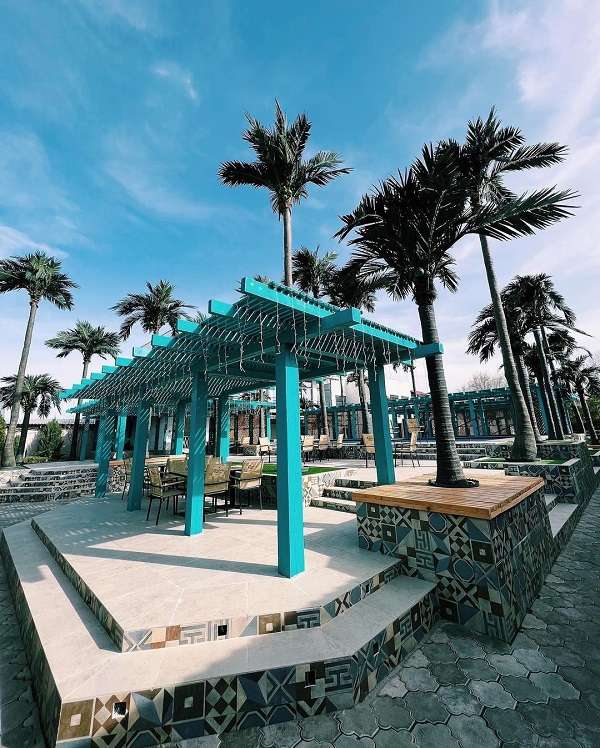 Семейная база Eco Park 