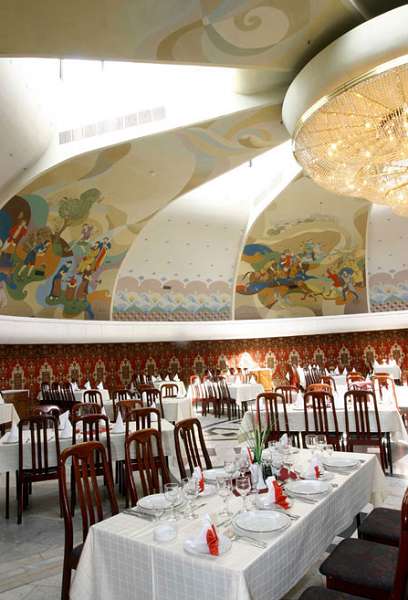 Гостиница Отырар на Гоголя