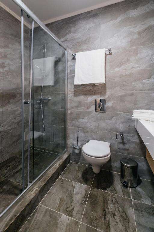 Yes Botanical Apartments