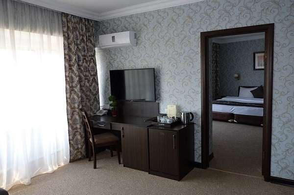 Гостиница Премьер Алатау посуточно