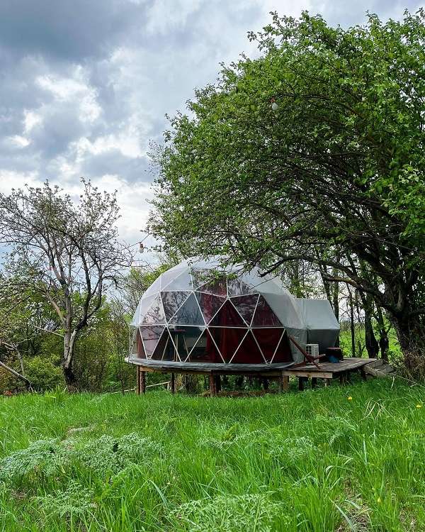 Панорамные стеклянные домики BubbleGumView