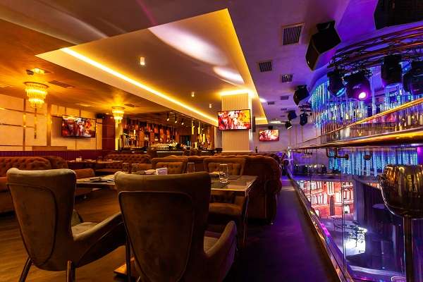 Караоке ресторан MILLIONAIRE