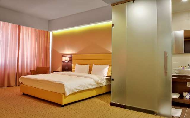 Comfort hotel рядом с посольством Германии