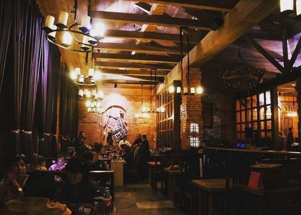 Грузинское кафе Луна