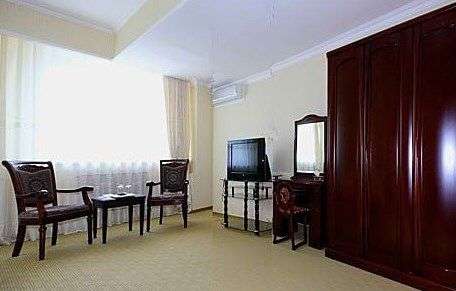 Гостиница Ботагоз