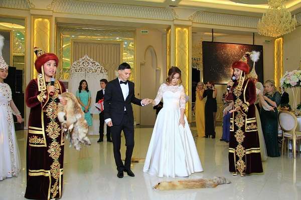 Банкетный зал Sky Hall