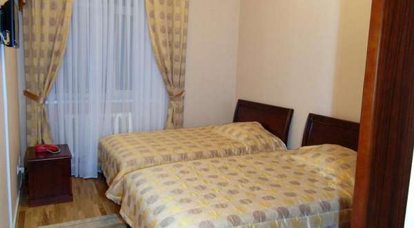 Гостиница Лакки на ночь