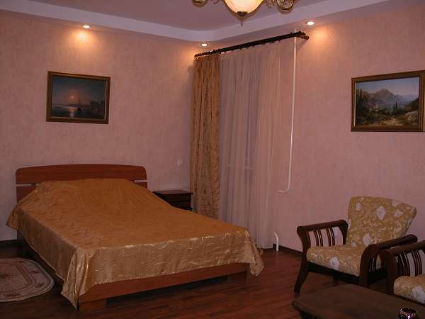 Гостиница Меркурий и К на ночь