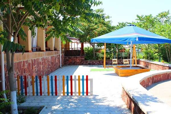 Гостиница Достар