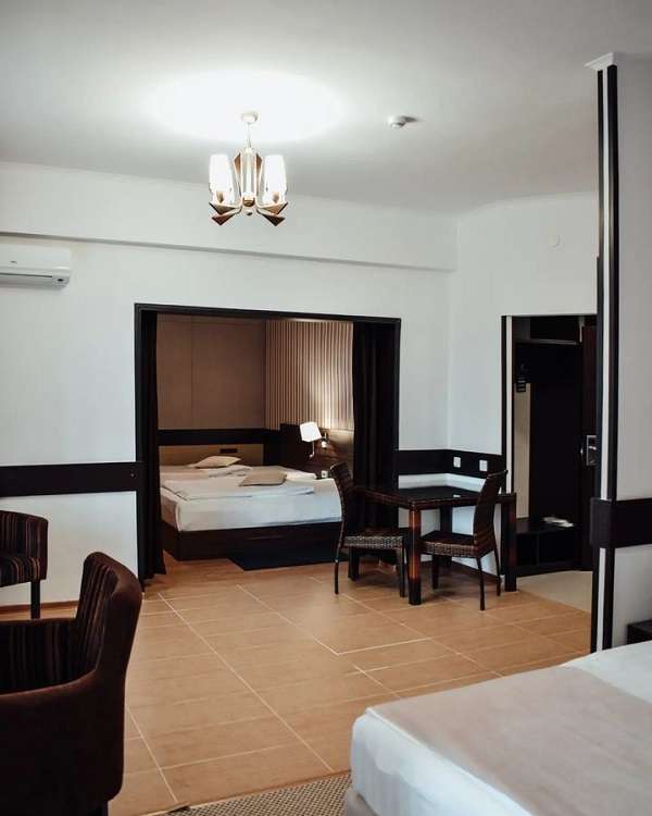 Гостиница Достар