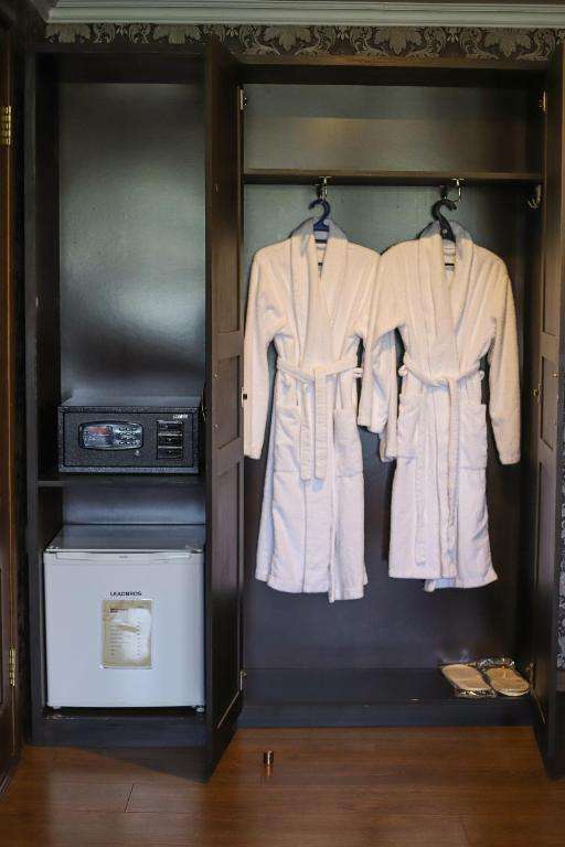 Отель Grand Opera