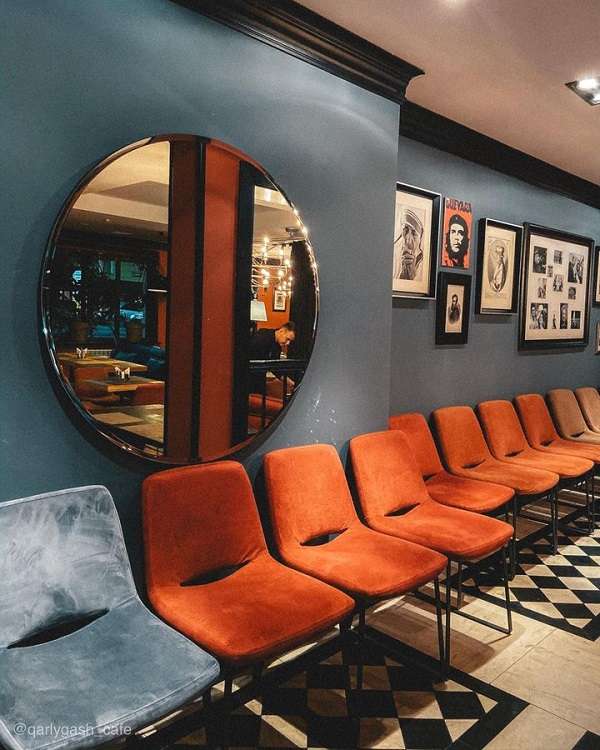 Кафе Карлыгаш