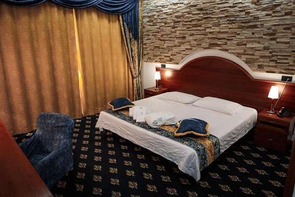 River Palace Hotel (Ренко) в центре