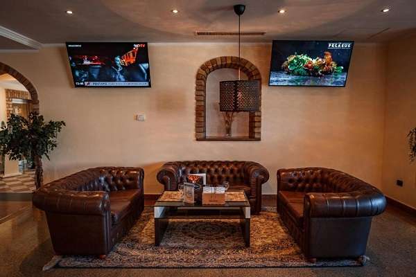 River Palace Hotel (Ренко) в центре