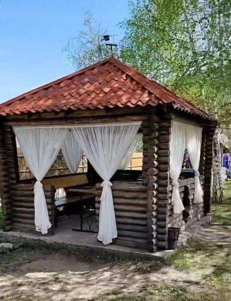 Пикниковая зона отдыха Горная сказка (Беседки и домики) 