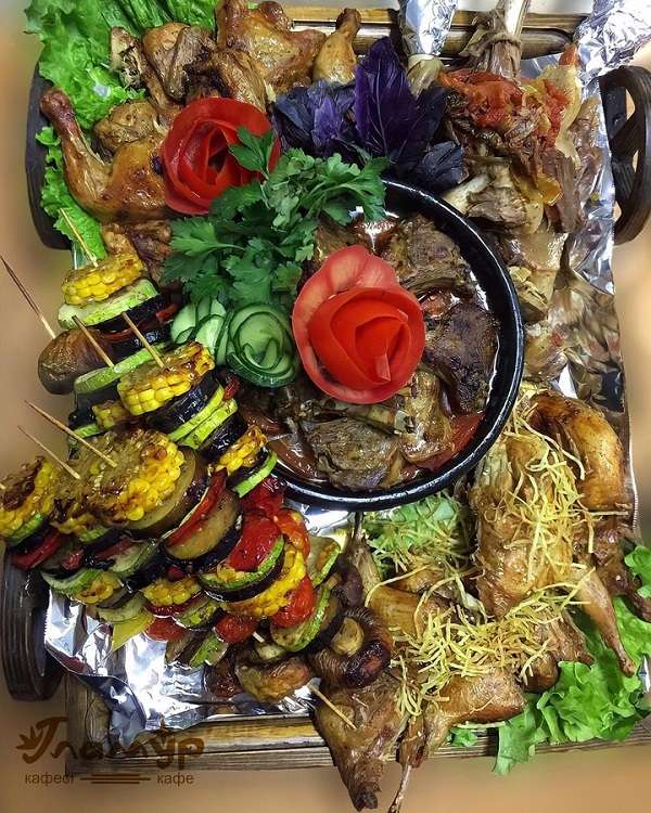 Кафе Гламур на Хмельницкого (семейное кафе)