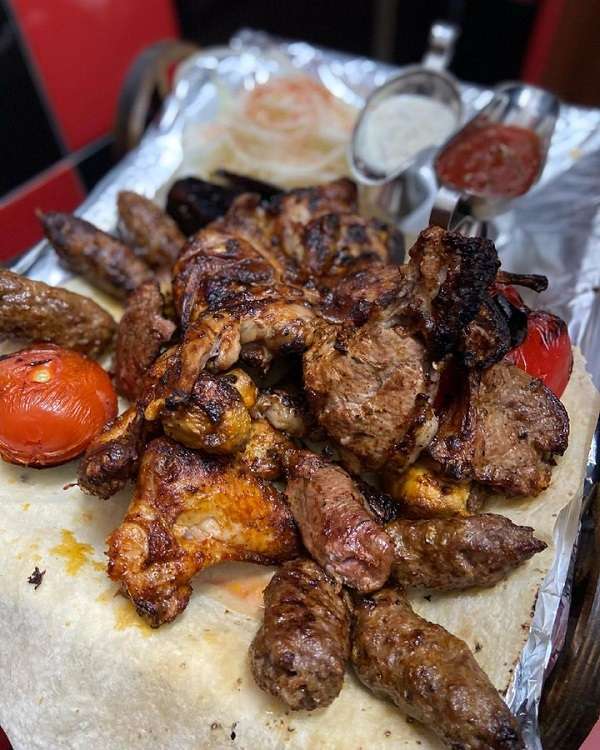 Кафе Гламур на Хмельницкого (семейное кафе)