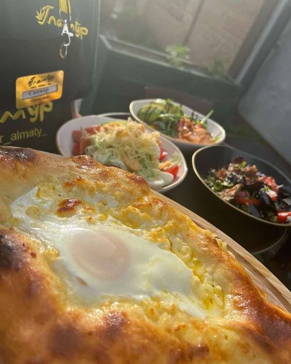 Кафе Гламур на Хмельницкого (семейное кафе)