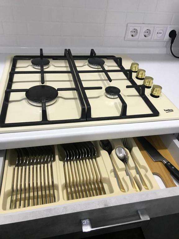 Двухкомнатная квартира на Нуркена Абдирова