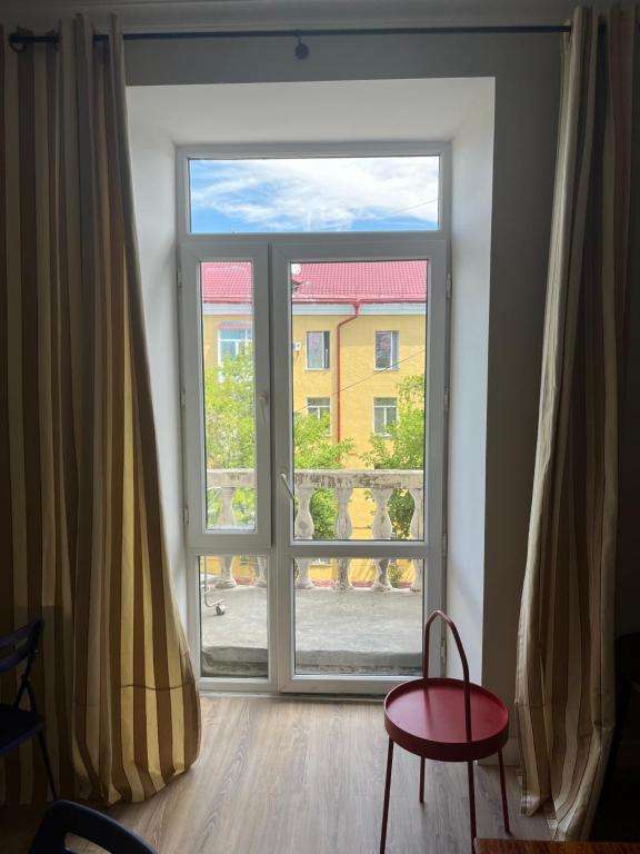 Двухкомнатная квартира на Назарбаева