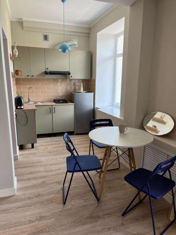 Двухкомнатная квартира на Назарбаева