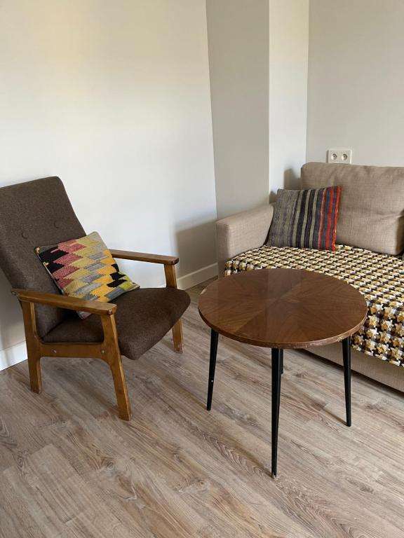 Двухкомнатная квартира на Назарбаева