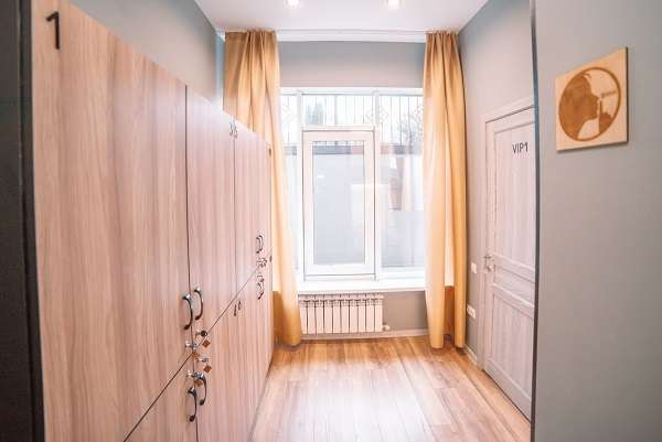 Tomiris женский капсульный отель