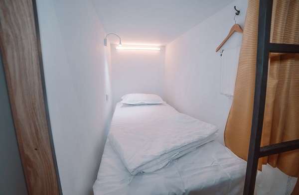 Tomiris женский капсульный отель