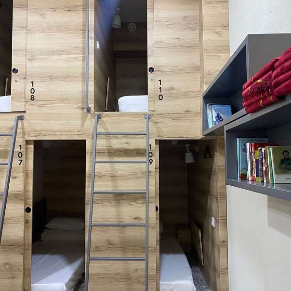 Aq Capsule hotel