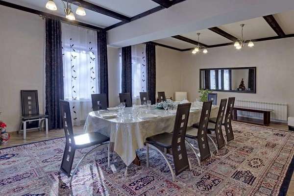 Частный Дом Mountain Garden & SPA с бассейном